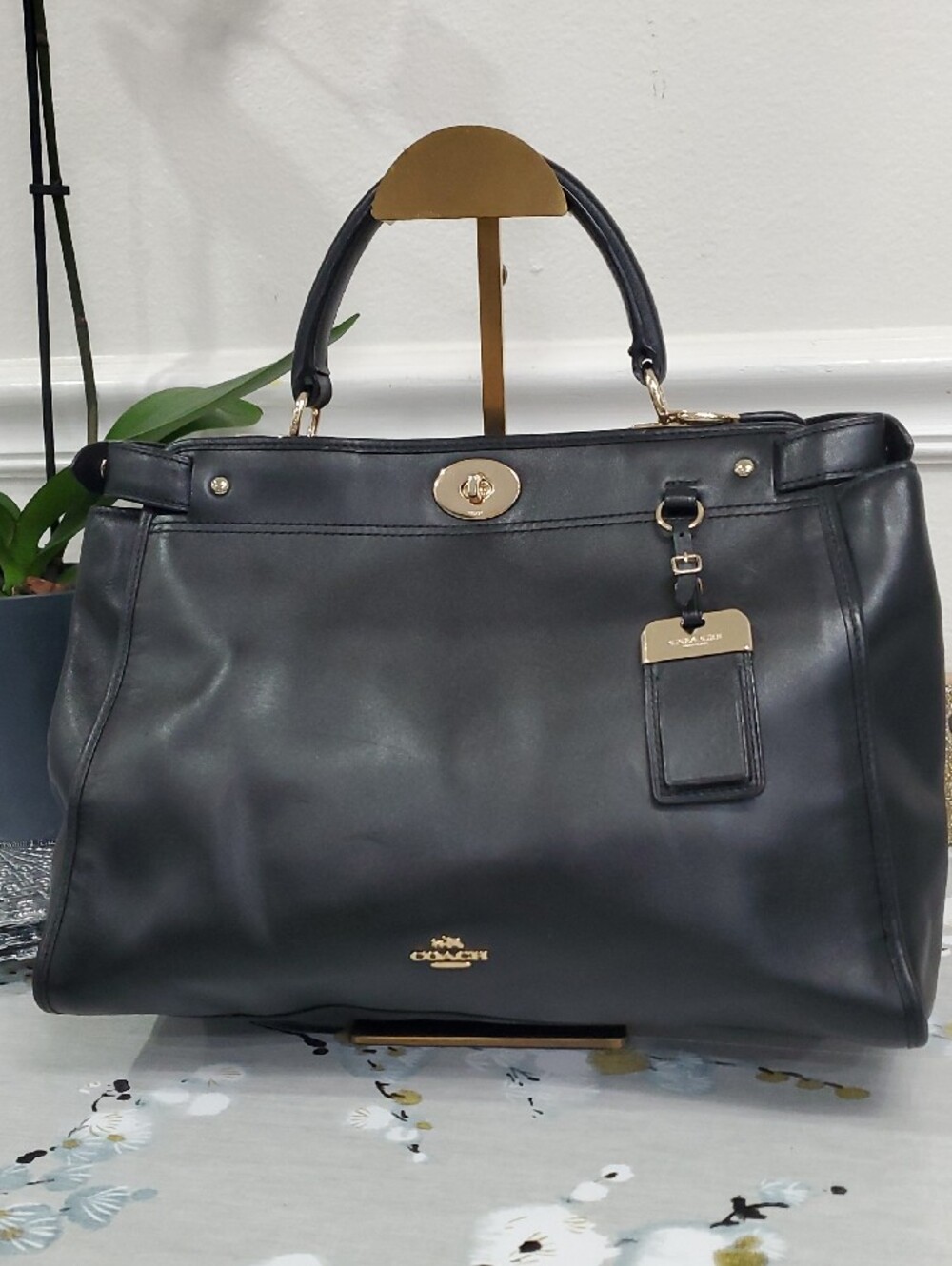 COACH Gramercy Black Leather Satchel Bag - Picture 4 of 17